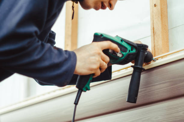 Best Siding Removal and Disposal  in Four Corners, MD
